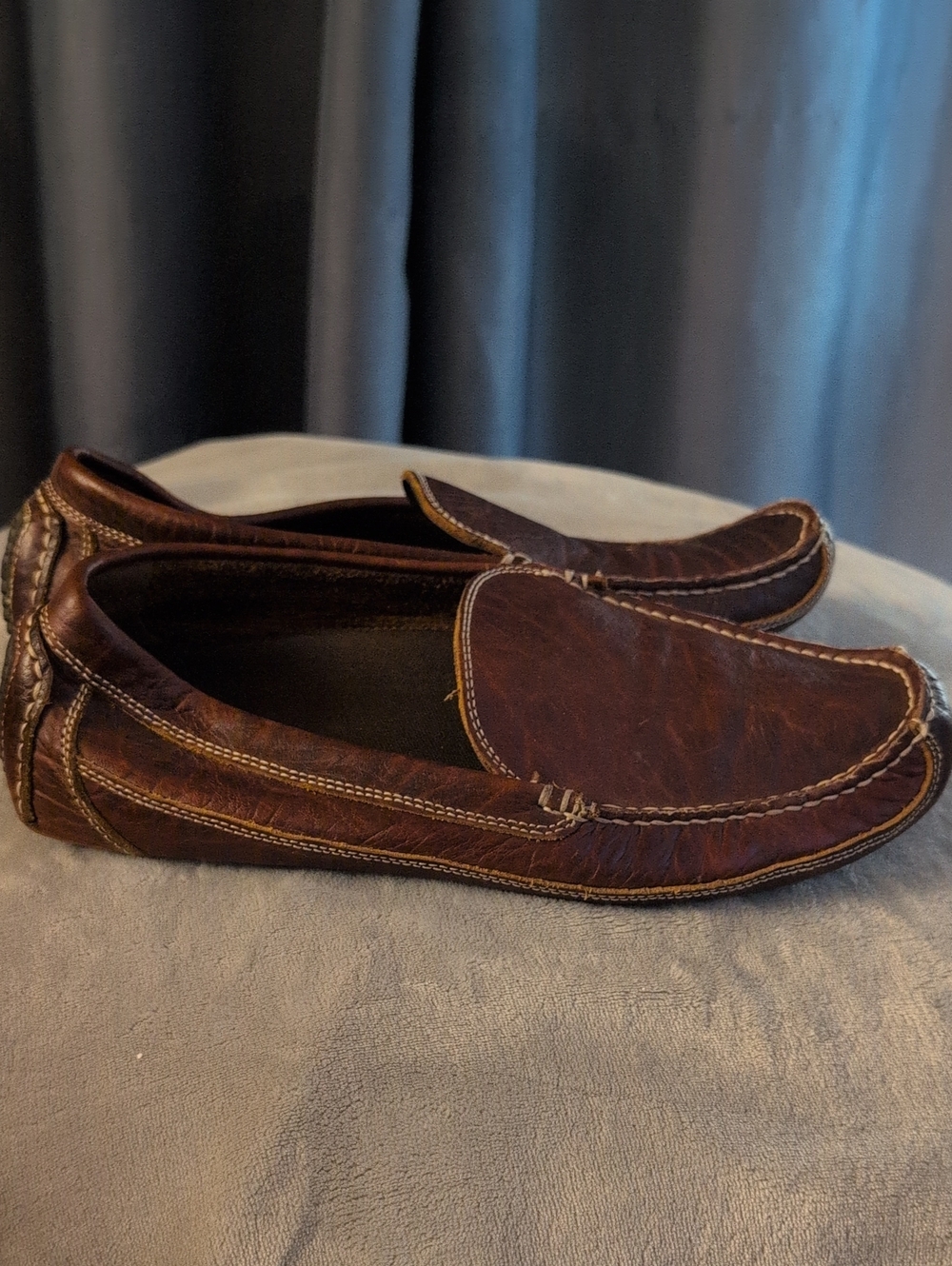 Duluth Trading Co Brown Leather Slip-On Loafers